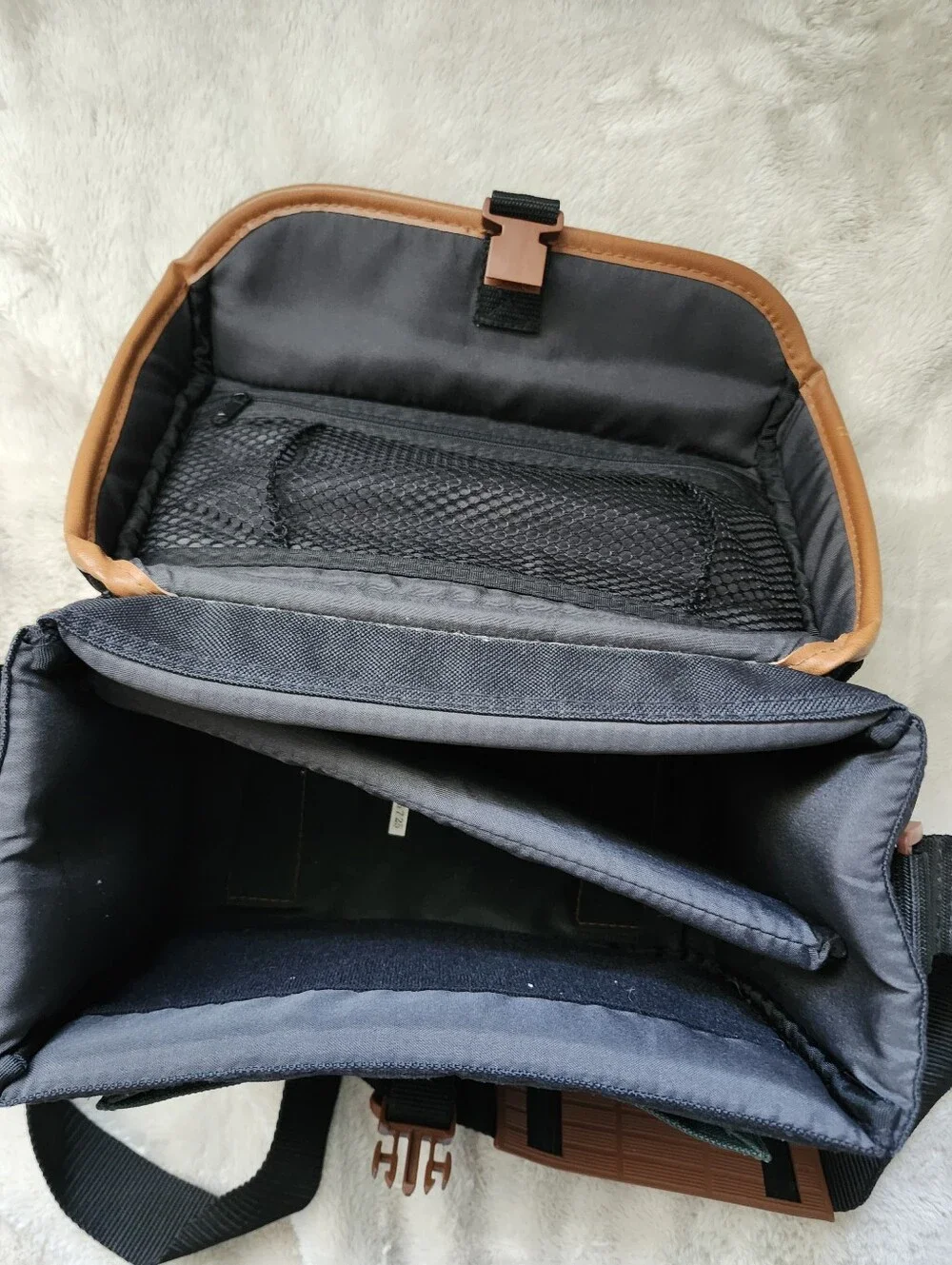 Vintage Sony Green Canvas Camera Bag with Brown Trim